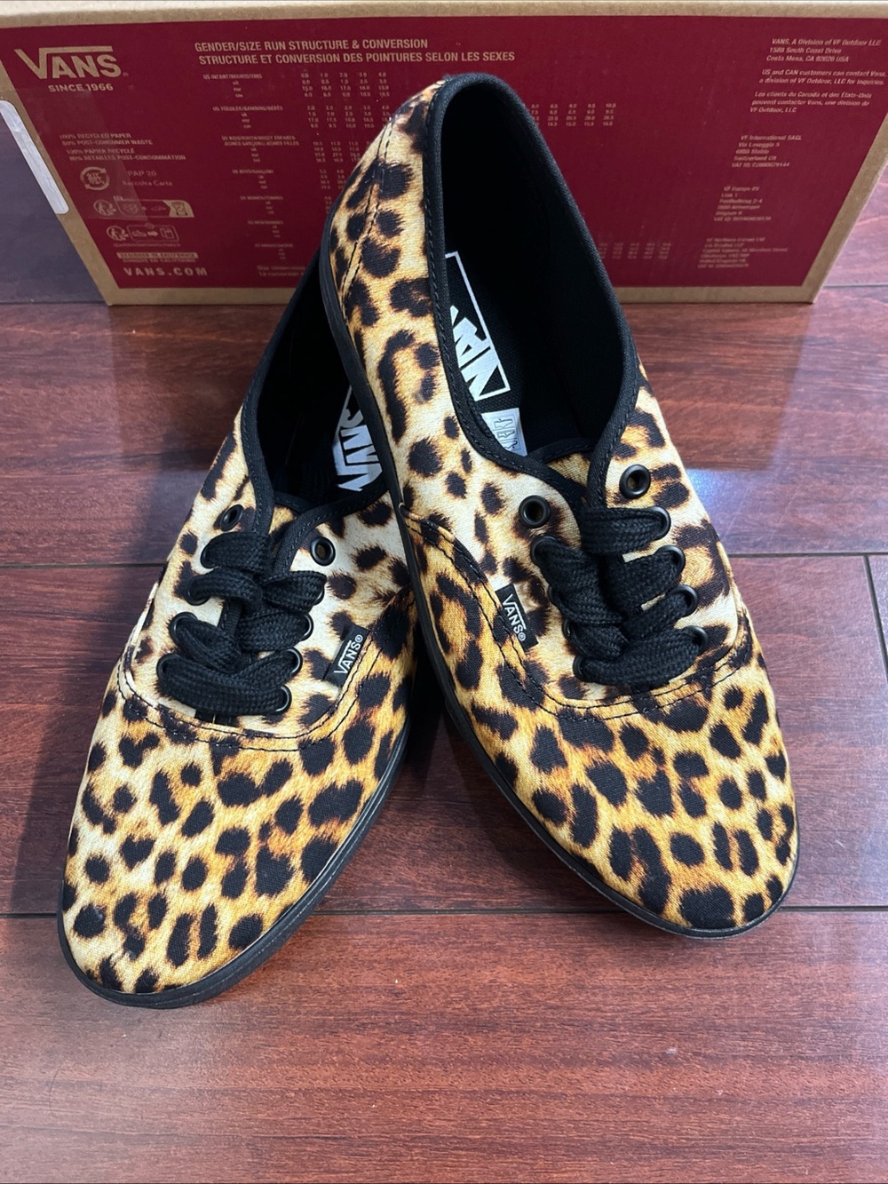 Womens 8.5 Vans Authentic Lowpro Leopard Print Low Top Shoe Sneaker New HALF BOX